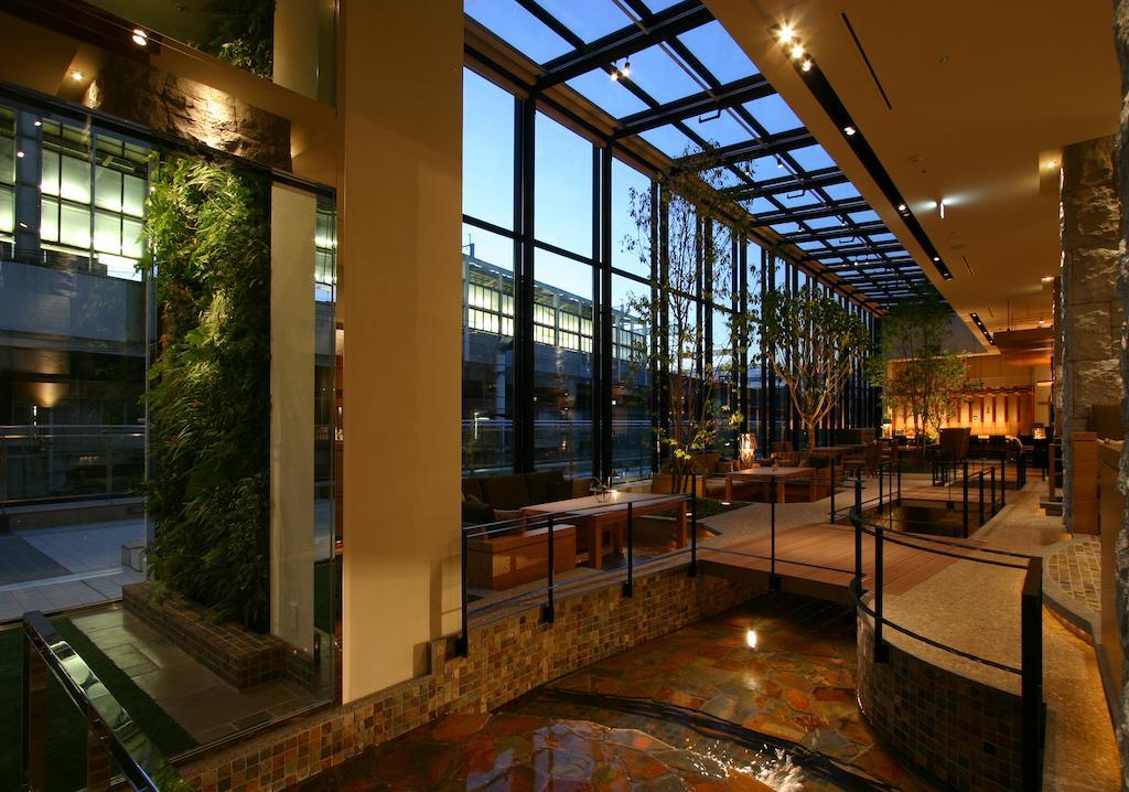 Hotel Coco Grand Takaszaki Kültér fotó