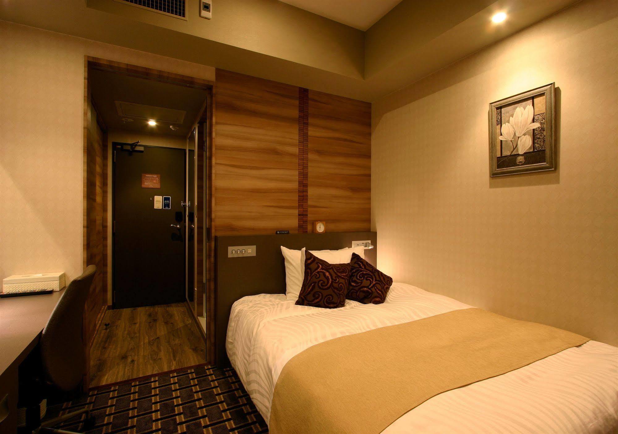 Hotel Coco Grand Takaszaki Kültér fotó